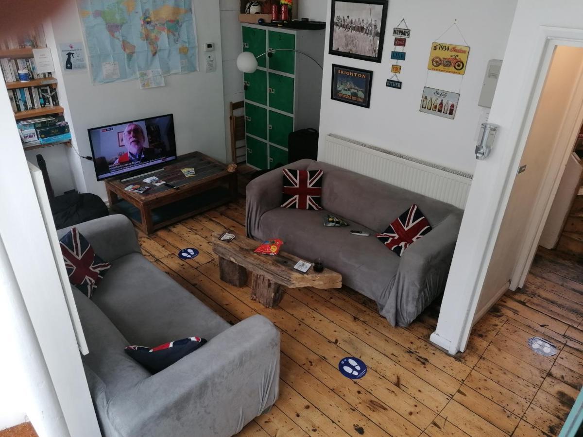 Seadragon Backpackers Ostello Hove Esterno foto