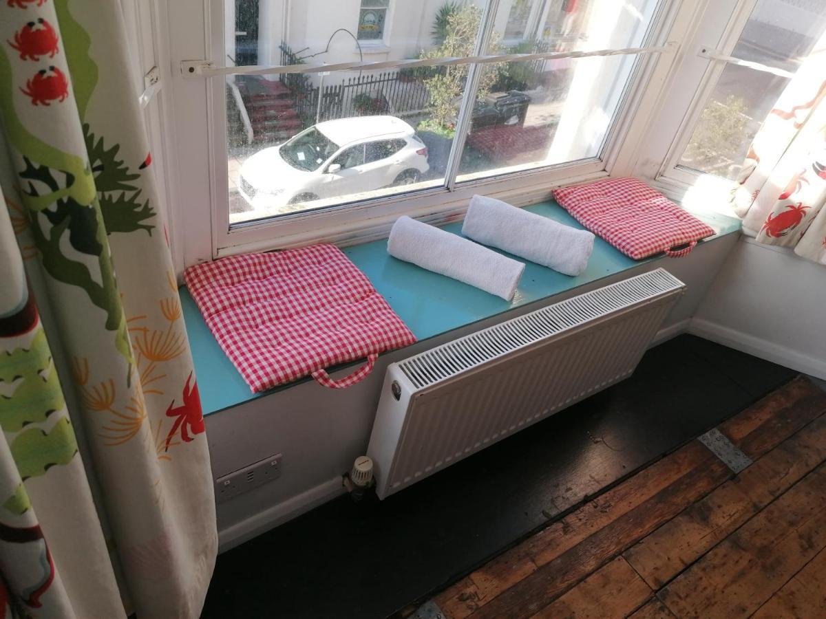 Seadragon Backpackers Ostello Hove Esterno foto